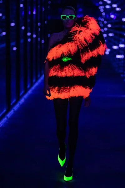 Look 103